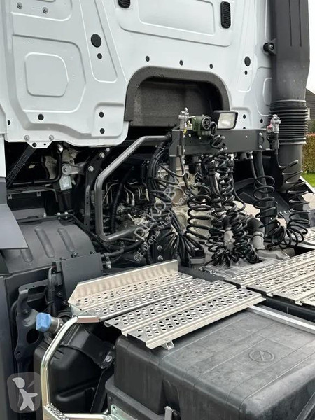 جرار Mercedes 3351 6x4 LS!! TRK...
