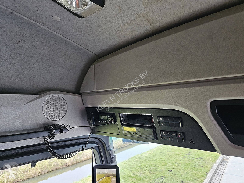 Влекач Mercedes AROCS 1843 4X4 ALLRAD PTO MP5