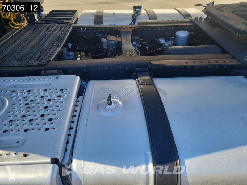 جرار Ford F-Max 500 4X2 2xTanks Navi