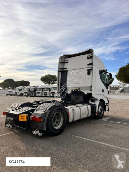 Nyergesvontató Iveco STRALIS 500