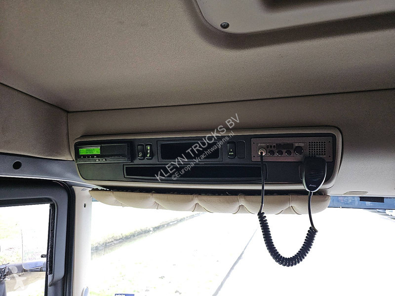 جرار Scania 6X2/4 RET. MANUAL