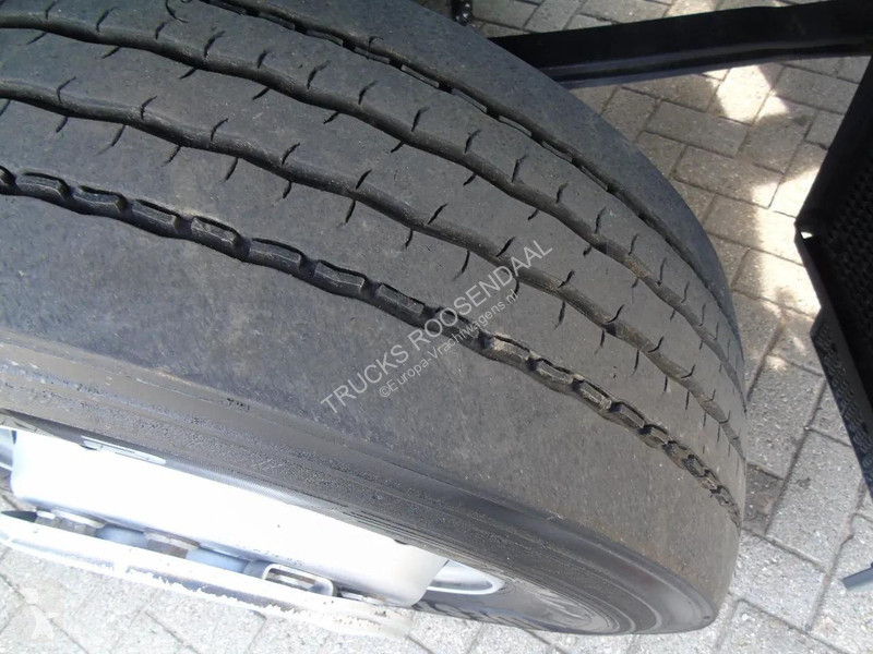 جرار Mercedes 1842 + euro 5 + spoiler