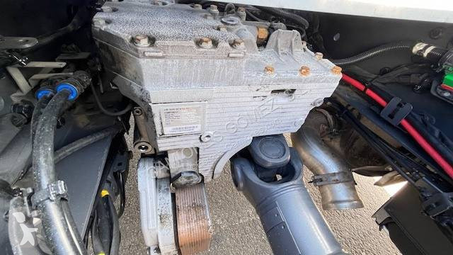 Cabeza tractora Volvo