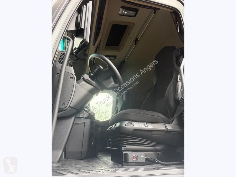 Tracteur Mercedes 1845 LS 4x2 StreamSpace 2.50M