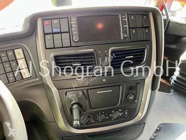 جرار Iveco 510...