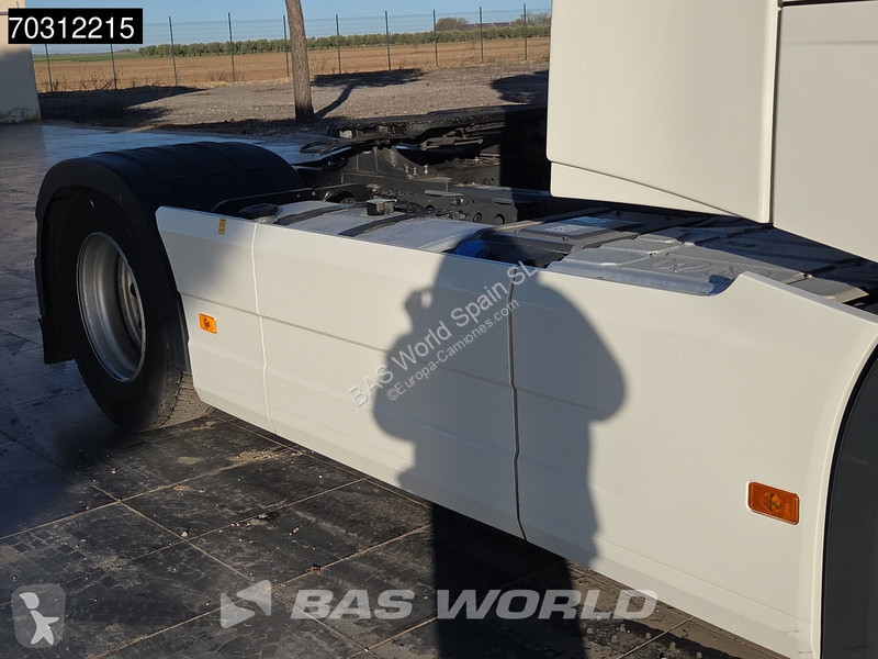 Tahač Volvo 460 4X2 Freno VEB+