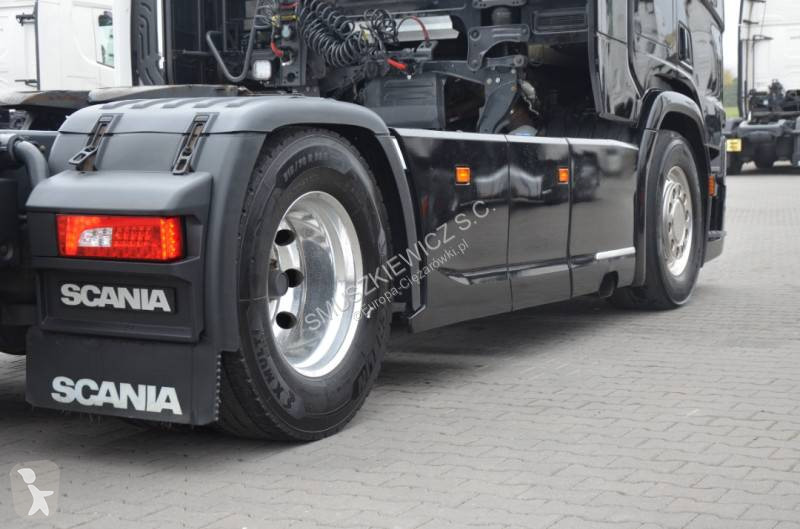 جرار Scania