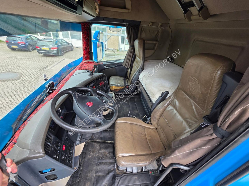 Scania R560 6X2 HNA Scania R560 V8 6x2 Tractor...