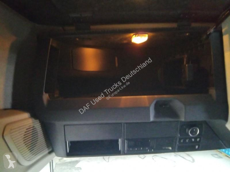 جرار DAF XG  FT 4X2
