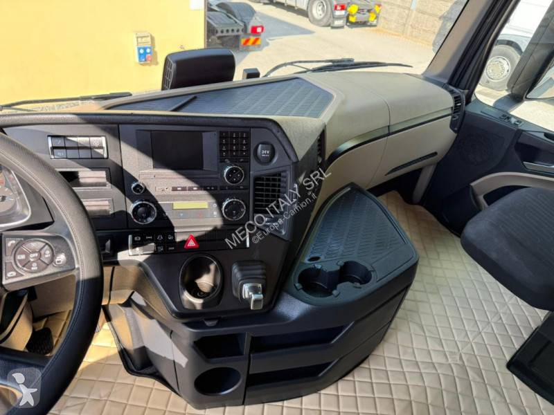 Trattore Stradale Mercedes