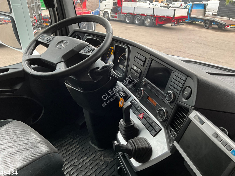 Trattore Stradale Mercedes 3251 8x4 Euro 6...