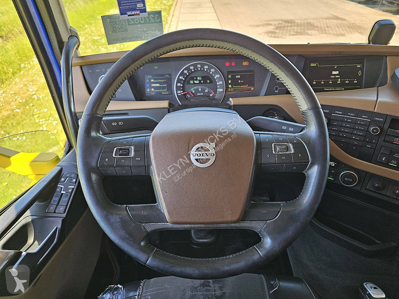 جرار Volvo FH 460