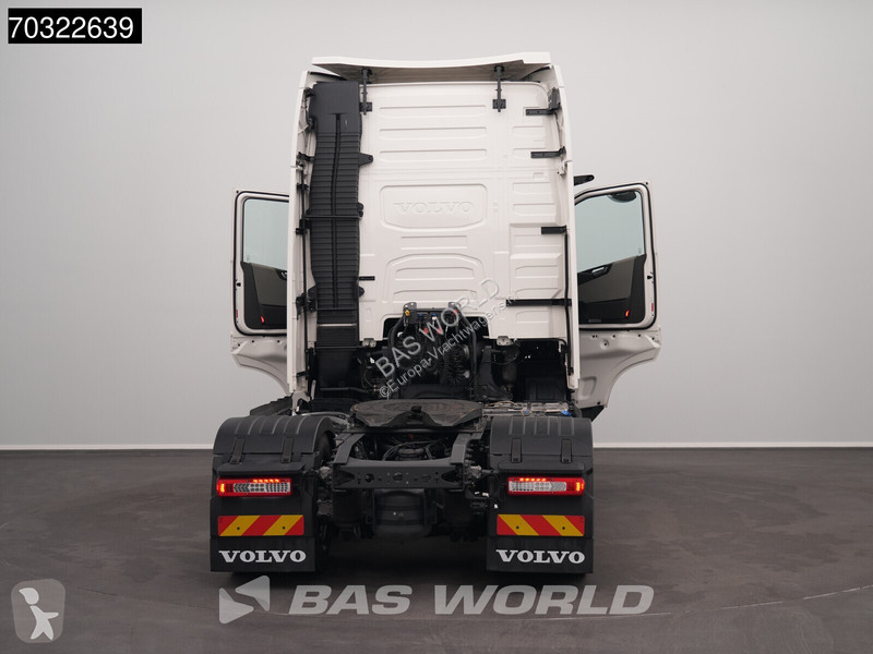جرار Volvo Aero 500 4X2 XL TC 2xTanks VEB+ ACC CMS