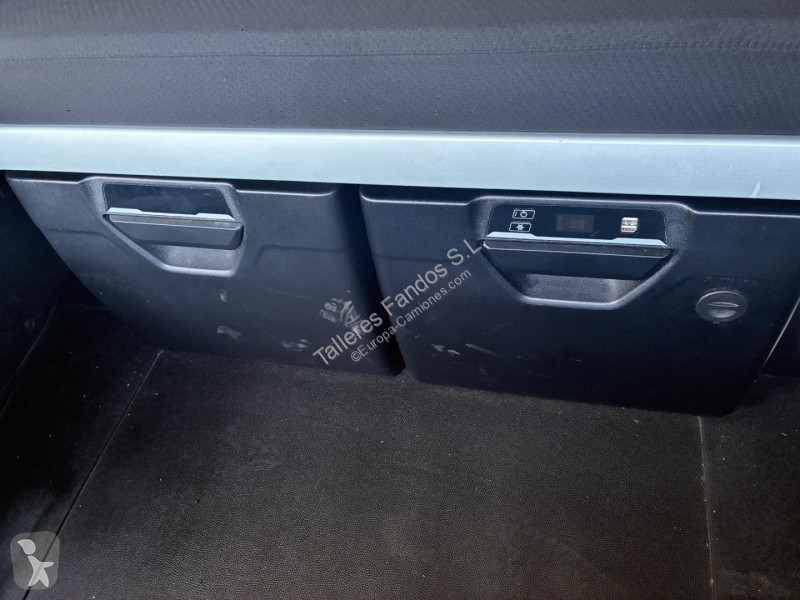Tracteur Iveco  490 AUTOM INTARDER, 24 MESES DE...