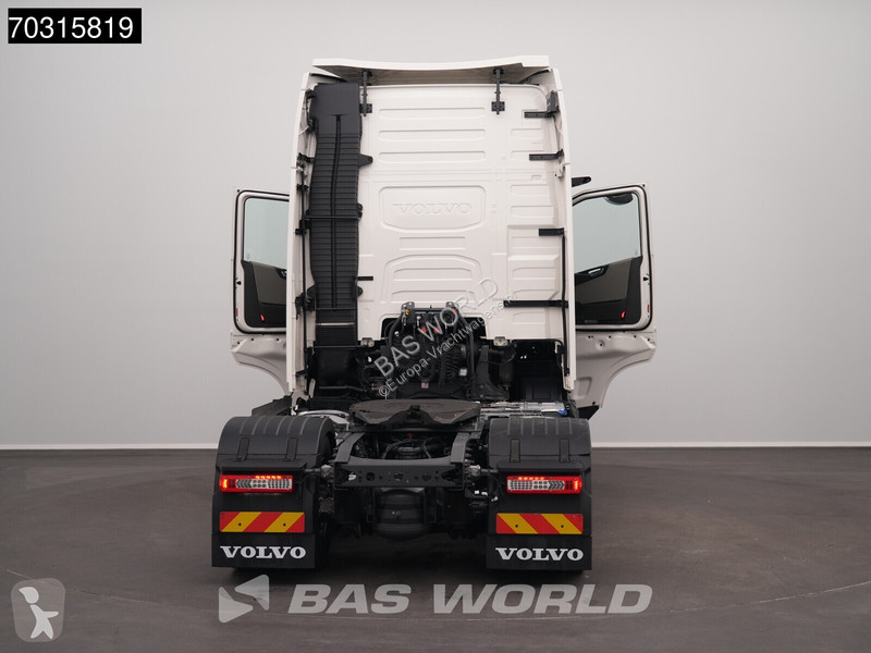 جرار Volvo Aero 500 4X2 XL TC 2xTanks VEB+ ACC CMS