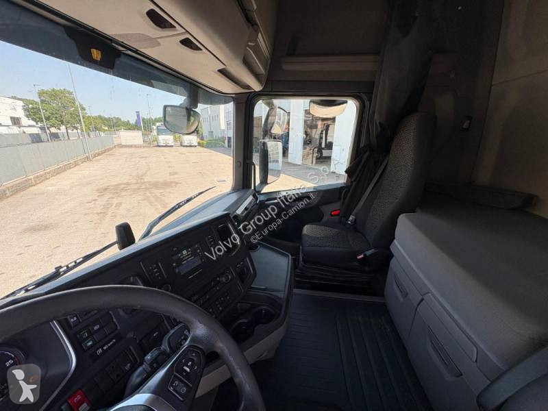 جرار Scania