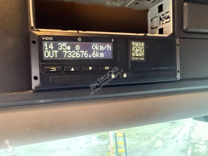جرار DAF 106480 4X2 EURO 6 + HYDRAULICS