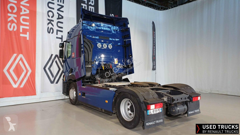 Cabeza tractora Renault