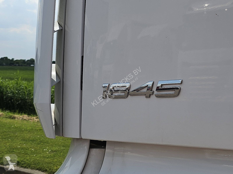 جرار Mercedes ACTROS 1845
