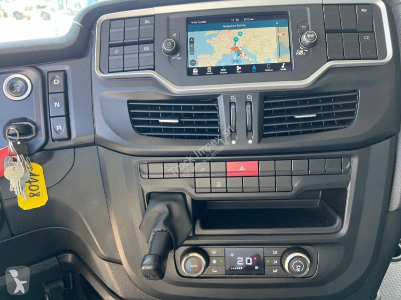 جرار Iveco