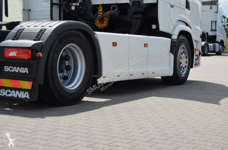 جرار Scania