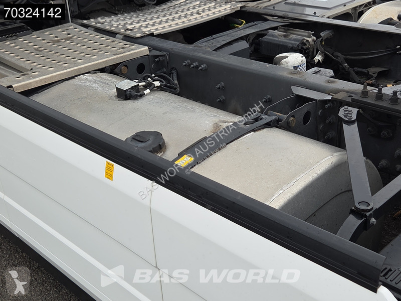 Traktor Volvo FH 460 4X2 XL VEB+ TC 2xTanks...