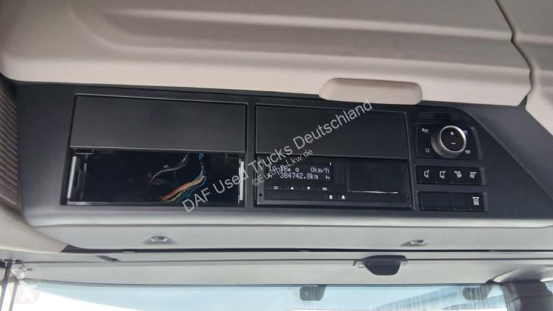 Trekker DAF XG+  FT 4X2