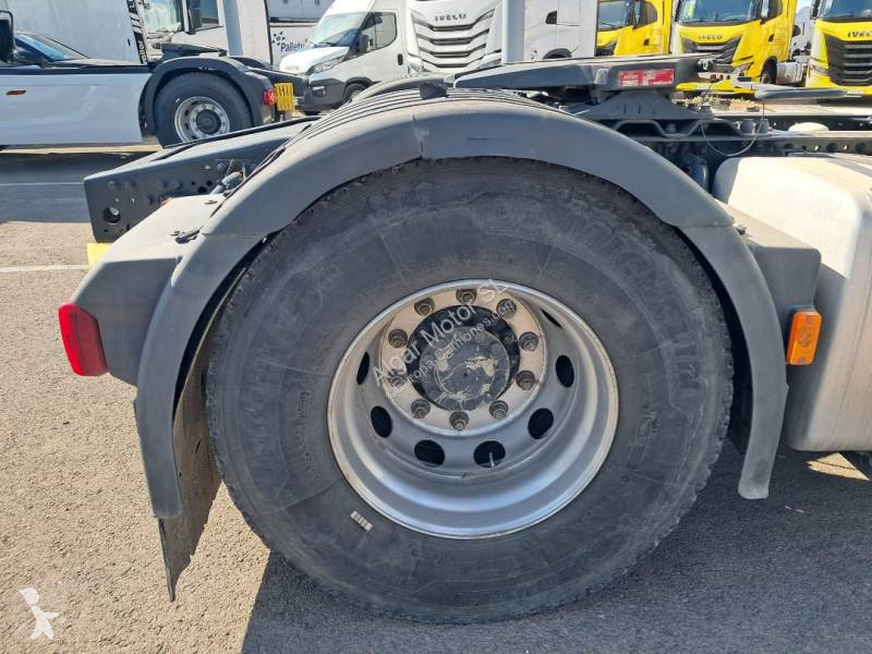 Iveco  tractor unit