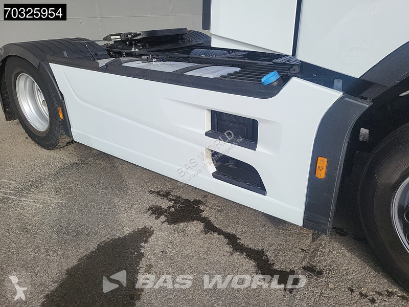 جرار Ford F-Max 500 4X2 Retarder 2xTanks ACC...