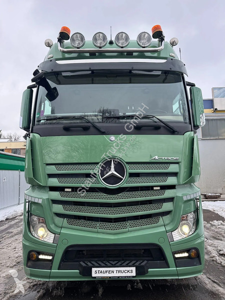 Tahač Mercedes 4163 *8x4 *160to...