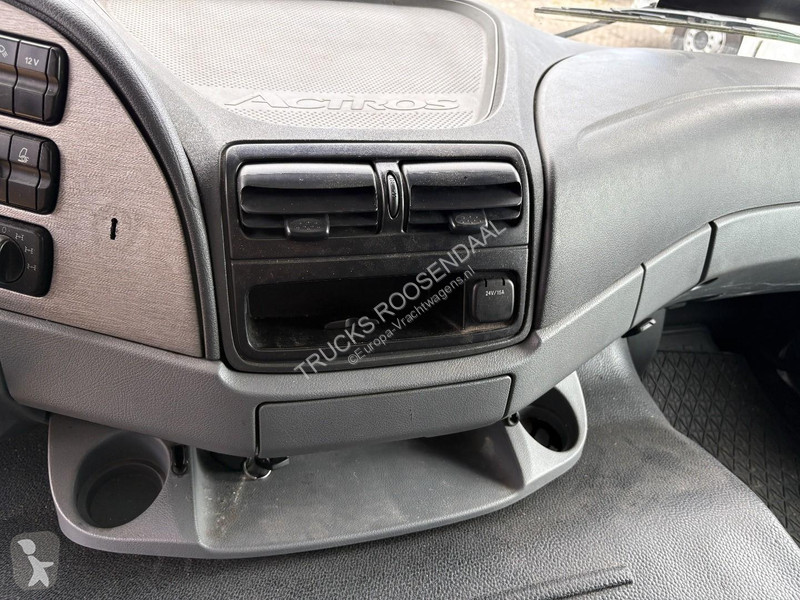 جرار Mercedes 2051 + 4X4 + V8 ENGINE +...