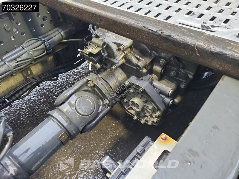 جرار Mercedes 1842 4X2 StreamSpace Mega