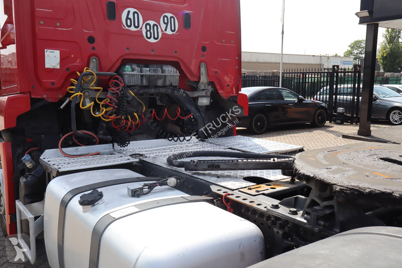 Trekker Mercedes 1846 * Hydraulic * 4x2 *