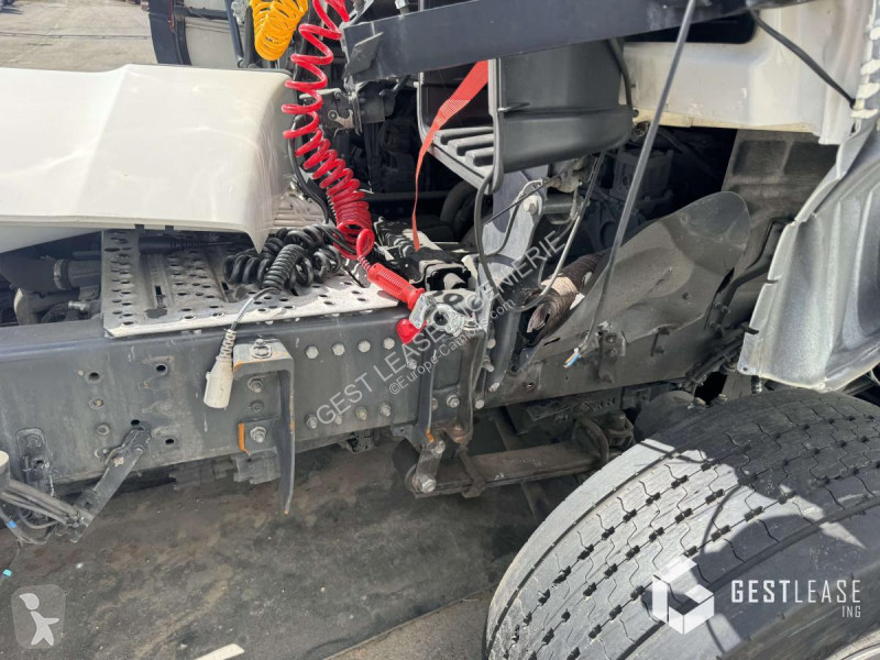 جرار Scania 500