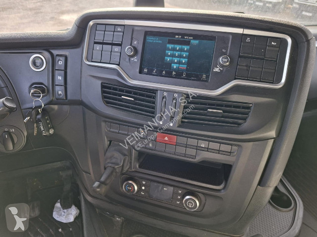 Cabeza tractora Iveco Stralis AS440S49T/P