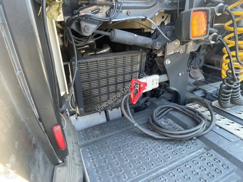 جرار Scania