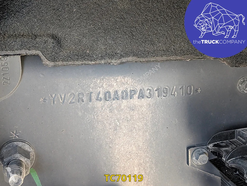 جرار Volvo 500