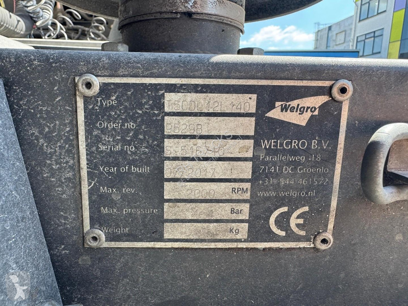 جرار DAF 400 + SILO TRAILER - 8 COMPARTIMENTS -...