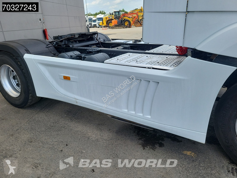 جرار Mercedes 1842 4X2 StreamSpace Retarder 70%...