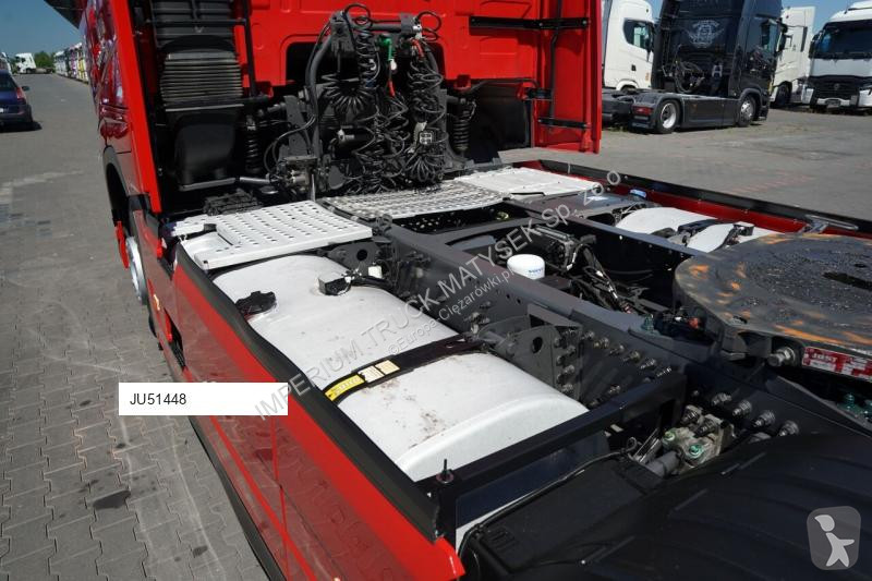 Cap tractor Volvo FH 500