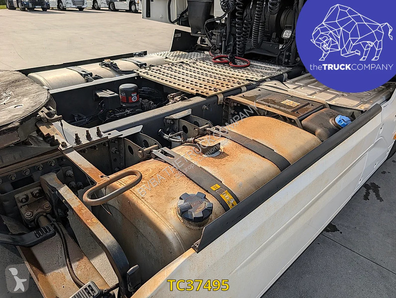 جرار Renault T 480