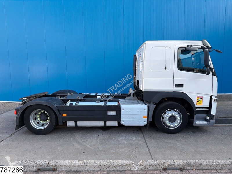 جرار Volvo 460 EURO 6, PTO, Lohr