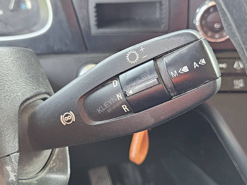 جرار Mercedes ACTROS 1843