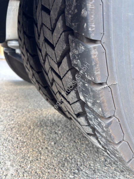 Volvo Globetrotter/ADR/Kompressor/Tankhydr...