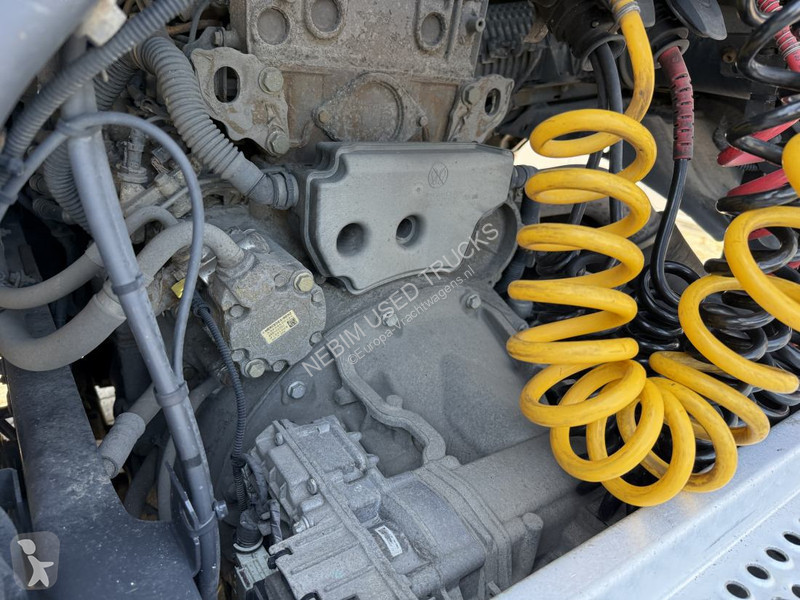 Traktor Mercedes 1832 4x2 - 644.765 Km