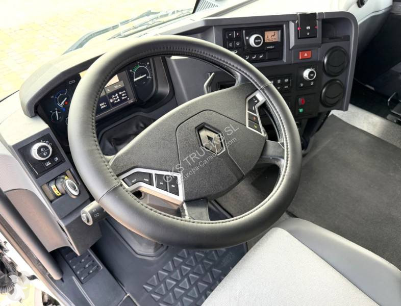 جرار Renault