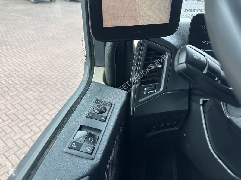 جرار Mercedes Actros 1845 LS 4x2 Actros 1845 LS...