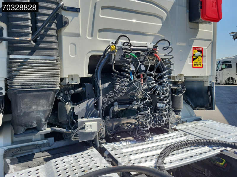 جرار Volvo 500 4X2 Low Cab! VEB+ Hydraulic