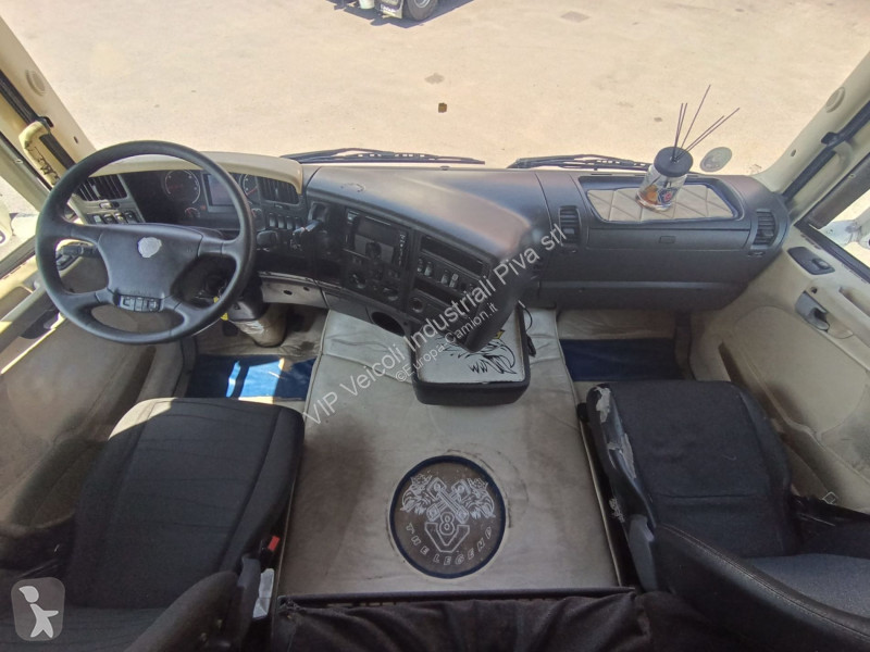 جرار Scania R500 V8