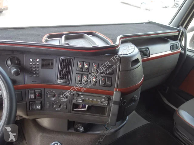 جرار Volvo 16610 6X4 BIG...